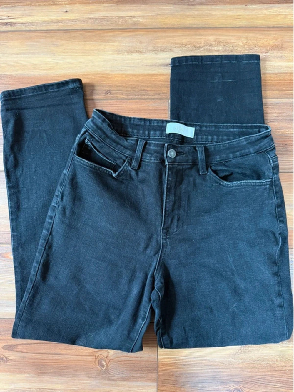 Vervet jeans size 28